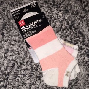 UNDER ARMOUR UA Essential Socks. 3pk. No Show